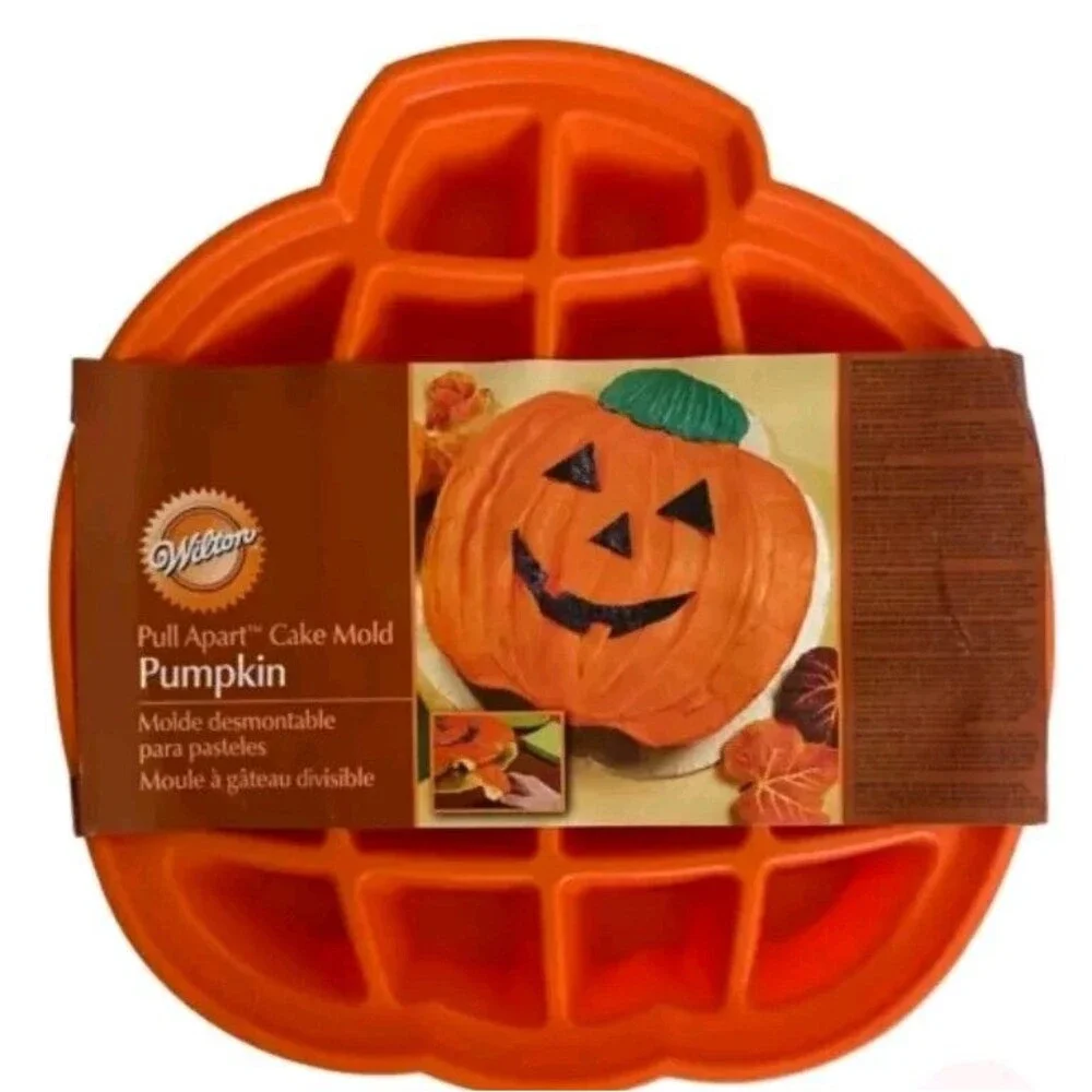 Wilton Halloween Pumpkin Shaped Pull Apart Silicone Cake Baking Pan, Bake Mold